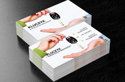 Dłonie z kluczykami , Transport, Wypożyczalnia samochodów - Wizytówki Netprint