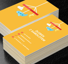 Dziecięca zabawka na żółtym tle, Edukacja, Żłobek - Wizytówki Netprint