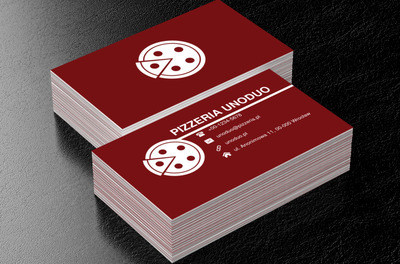 Biała pizza na brązowym tle, Gastronomia, Pizzeria - Wizytówki Netprint